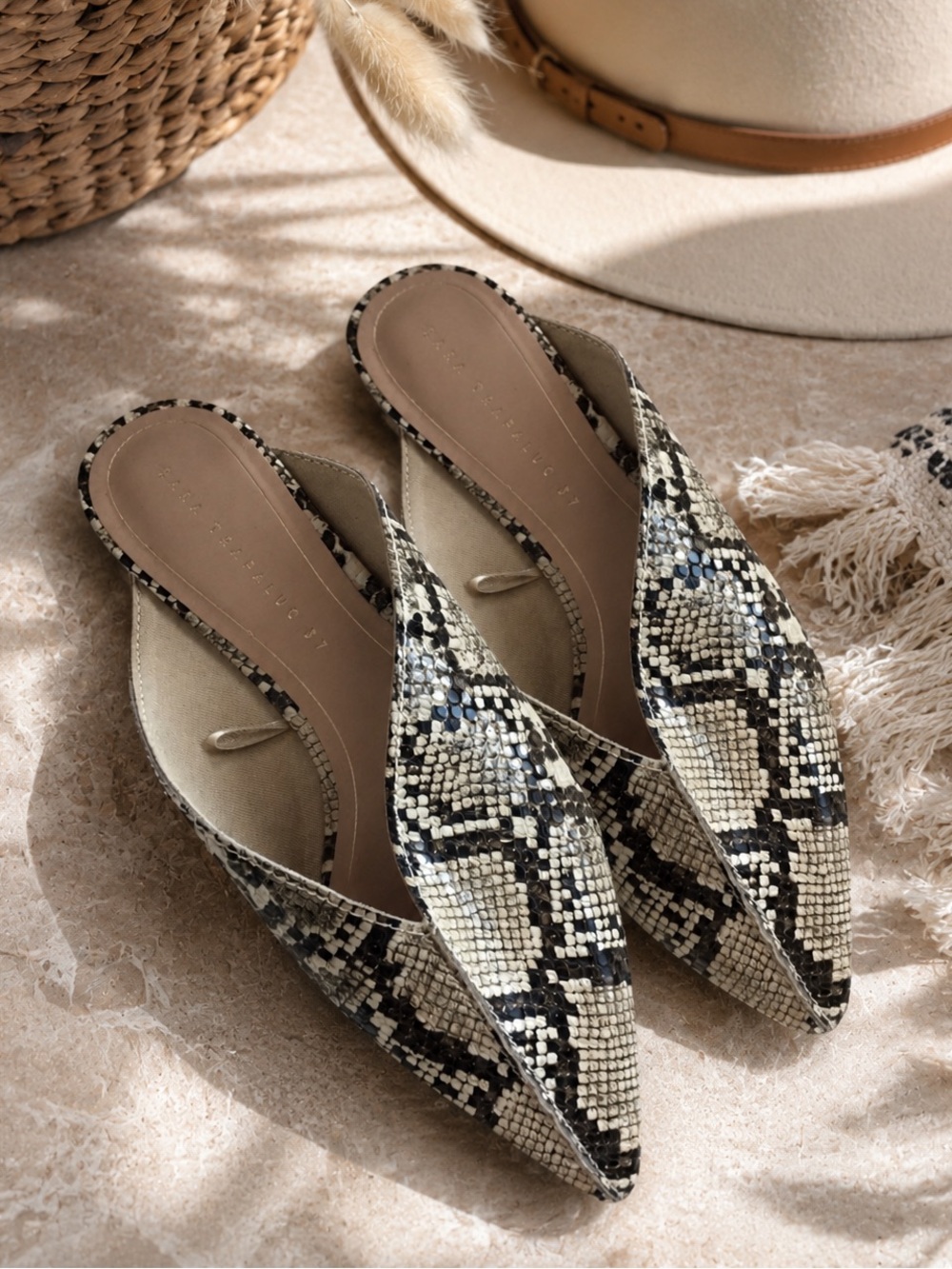 Zara Trafaluc Snake Print Pointed Toe Mules EU 37 / US 6.5–7 Chic Neutral EUC
